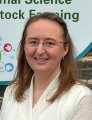 Prof Elizabeth Magowan Prof Elizabeth Magowan