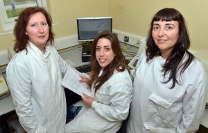 Pictured L-R Angela Lahuerta-Marin, Veterinary Research Officer at AFBI, Spanish Erasmus student, Violeta Muñoz with Maria Guelbenzu, Head of Disease Surveillance and Investigation Branch. Pictured L-R Angela Lahuerta-Marin, Veterinary Research Officer at AFBI, Spanish Erasmus student, Violeta Muñoz with Maria Guelbenzu, Head of Disease Surveillance and Investigation Branch.