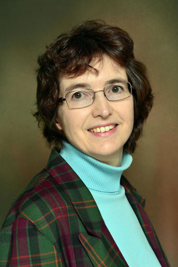 Dr Linda Farmer 