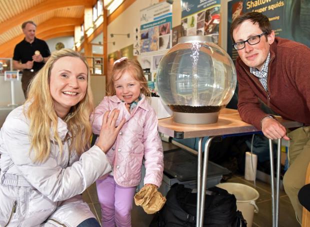 Jenny & Sophia O'Kane (Bangor) with Warren Campbell of AFBI