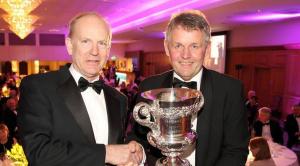 Dr Sinclair Mayne, AFBI CEO receives the Belfast Telegraph Award from Mr Barclay Bell, Ulster Farmers Union. Photo courtesy of Belfast Telegraph.