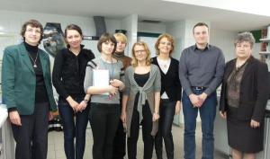 Dr Linda Farmer (left) visiting the department of Professor Agnieska Wierzbicka (right) at the University of Life Sciences, Warsaw, Poland