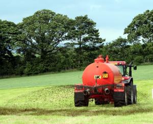 Slurry spreading at Hillsborough